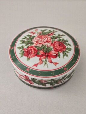 VTG 90s Lefton China Christmas Roses Holly Red Ribbon Ceramic Trinket Box